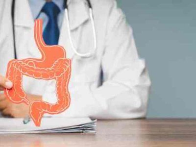 Patru simptome timpurii ale cancerului …