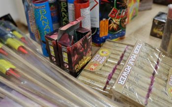 Articole pirotehnice ridicate de polițiști …