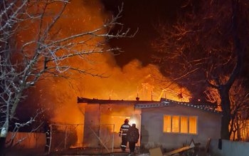 Incendiu violent produs în comuna …