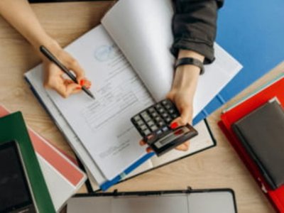 Schimbări importante în legislația comercială …