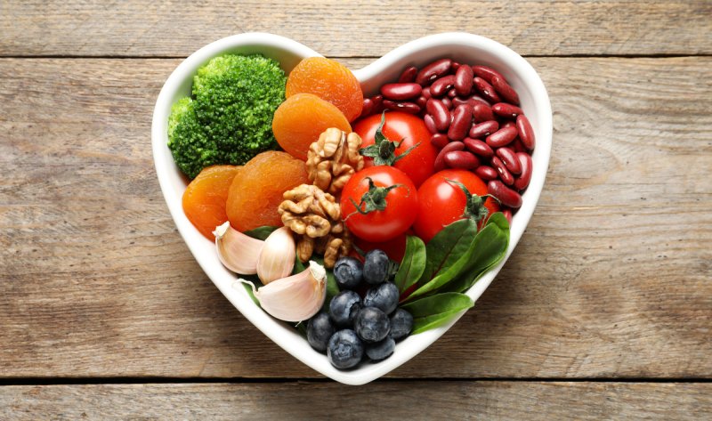 Cum să îți reduci natural colesterolul după sărbătorile de iarnă?