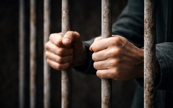 Dorohoian în vârstă de 50 …