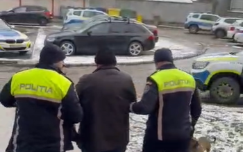 Șoferi reținuți și scoși din …