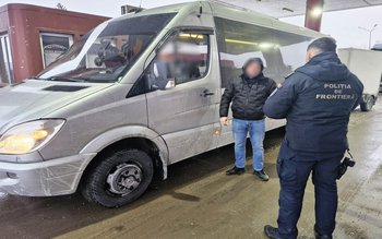 Urmărit pentru migrație ilegală și …