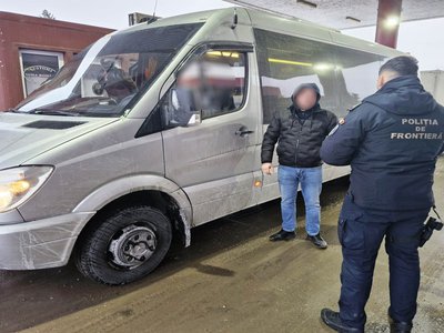 Urmărit pentru migrație ilegală și …