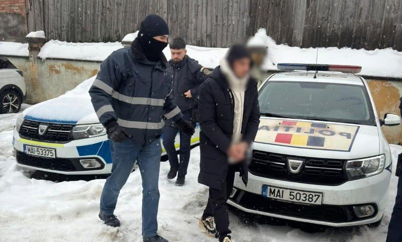 Tânăr din Mihăileni arestat preventiv după ce a furat 16.000 lei și mai multe pachete cu țigări