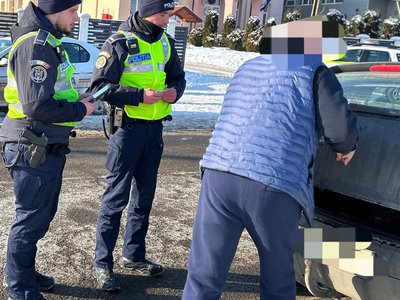 Șase permise de conducere reținute …