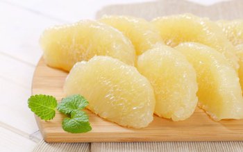 Beneficiile consumului de pomelo