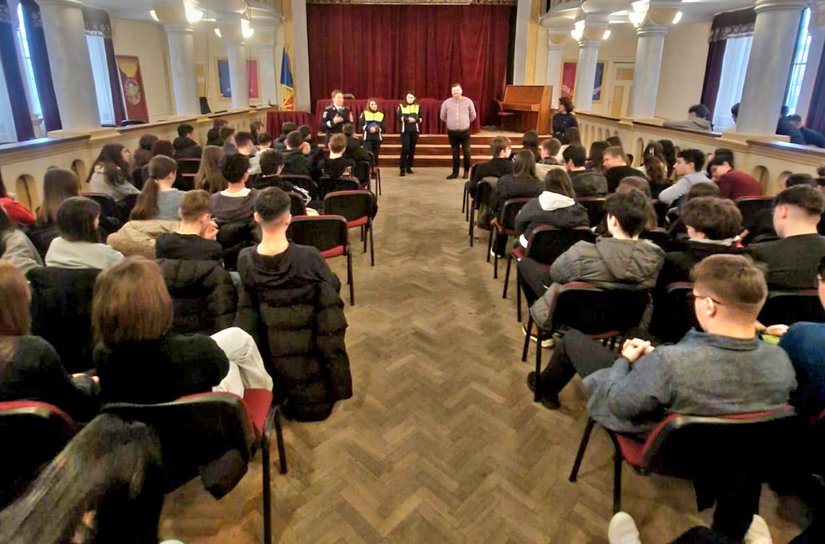 IPJ Botoșani: Parteneriat instituțional pentru prevenirea delincvenței juvenile