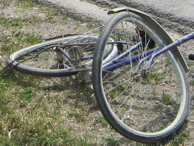 Un biciclist băut, pericol în …