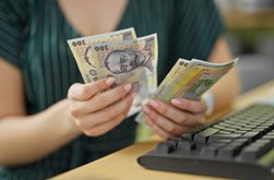 Plățile pentru alocația de stat, …