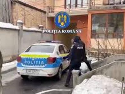 Bărbat de 35 de ani, …