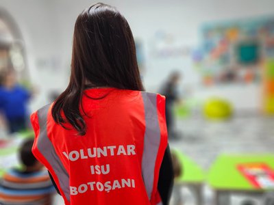 Lecții de siguranță: pompierii botoșăneni, …