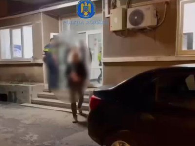Două persoane reținute pentru furt, …
