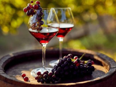 De ce un pahar de …