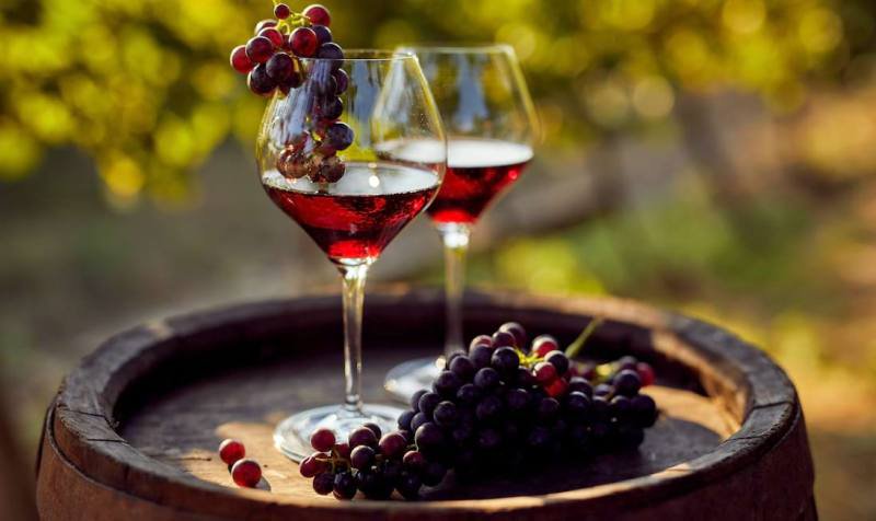 De ce un pahar de vin roșu poate face minuni pentru sănătate