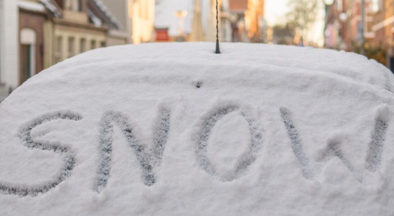 Amendă și reținerea talonului. Greșeala pe care șoferii o fac iarna. Reguli puțin știute pentru faruri, stopuri și semnalizări