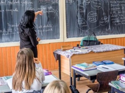 Reguli noi în toate școlile. …