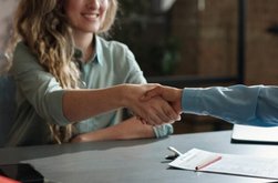 Peste 140 persoane angajate prin …