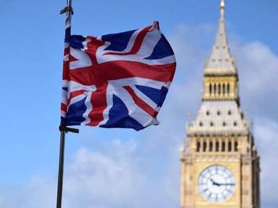 Lege din 25 februarie în …