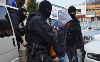 Tânăr de 18 ani arestat …