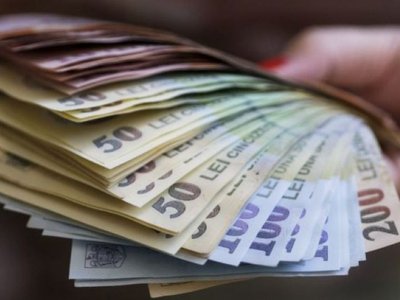 Peste 1000 de decizii pentru …