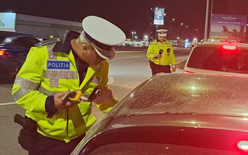 Dosar penal pentru conducere fără permis, în stare de ebrietate