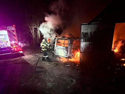 Incendiu violent în comuna Cristinești! …