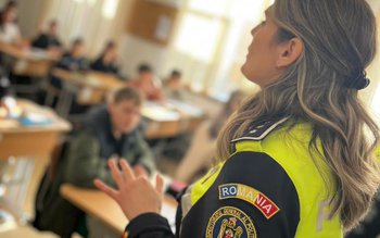 Polițiștii de siguranță școlară – …