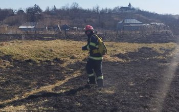 Două case au fost în …