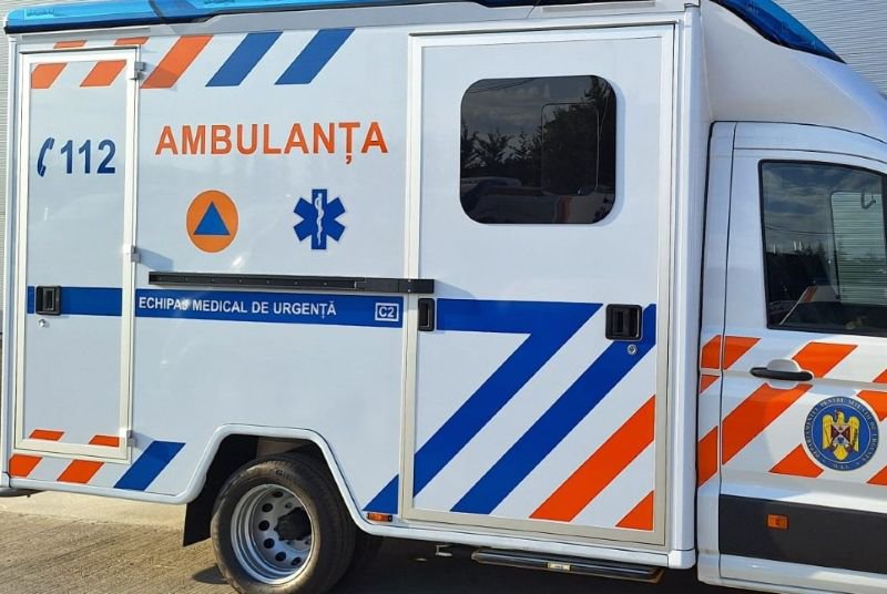 Caz tragic la Botoșani! O femeie de 29 de ani a decedat în timp ce își aștepta copilul de la școală