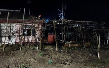 Incendiu generat de jarul căzut …