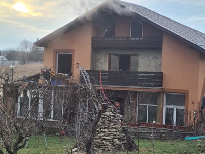 Incendiu izbucnit într-o casă din …