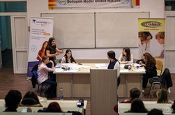 Ghilolimpiada – turneul de dezbateri …