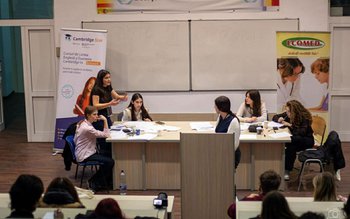 Ghilolimpiada – turneul de dezbateri …