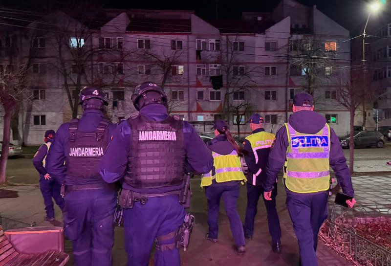 Peste 400 de sancțiuni contravenționale aplicate de polițiști în urma unor acțiuni de amploare
