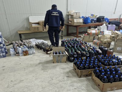 Peste 500 de litri de …