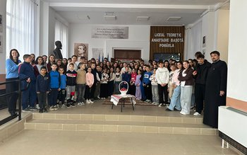 Ceară, culoare și tradiție: elevii …