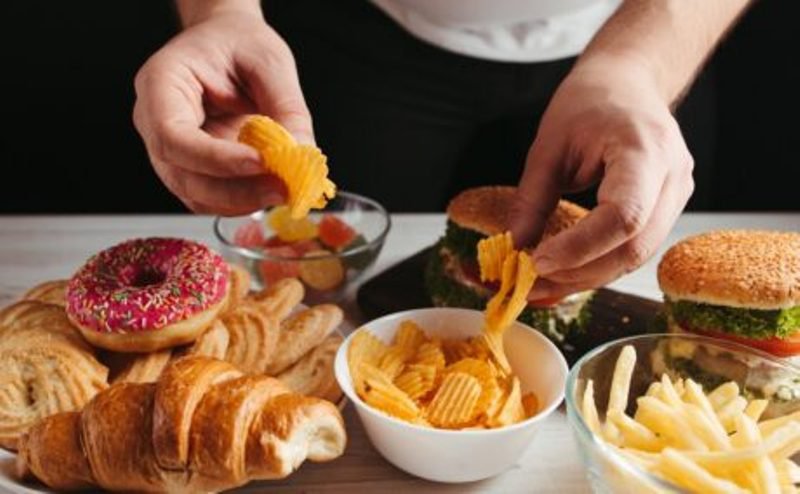 Ce probleme medicale poate semnala pofta de alimente sărate?