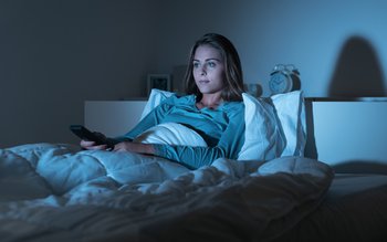 Cum îți afectează sănătatea dormitul …