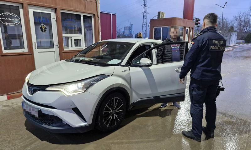 Asigurare falsă prezentată drept autentică la controlul de frontieră la Racovăț