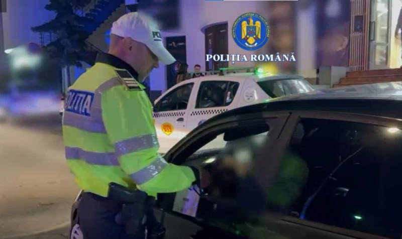 Peste 200 de amenzi aplicate de polițiștii în urma unei acțiuni în sistem integrat la Dorohoi