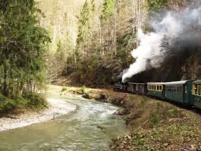 Record de turiști la plimbarea …