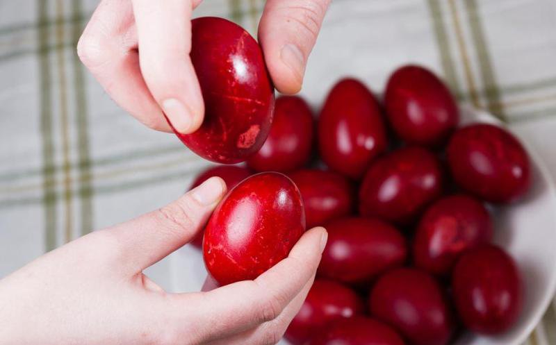 Superstiții pentru Săptămâna Luminată. Ce e interzis și ce trebuie să faci pentru a atrage sănătatea și belșugul în viața ta