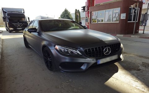 Auto…