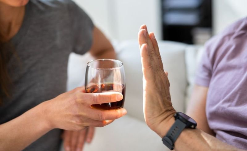Grupa de sânge care ar trebui să evite alcoolul din cauza riscului crescut de dependență. Avertismentul medicilor!