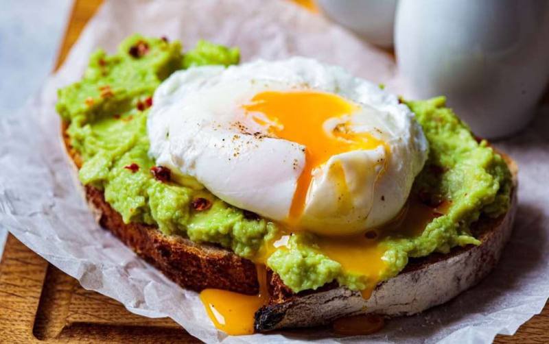 Care sunt beneficiile consumului de avocado și cum ajută la scăderea în greutate