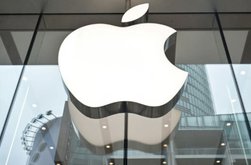 Un român angajat la un …