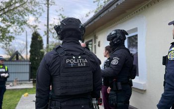 Trei bărbați reținuți pentru deținere …