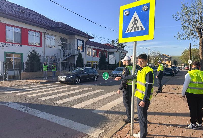 Patrula școlară - lecții de siguranță rutieră cu elevii